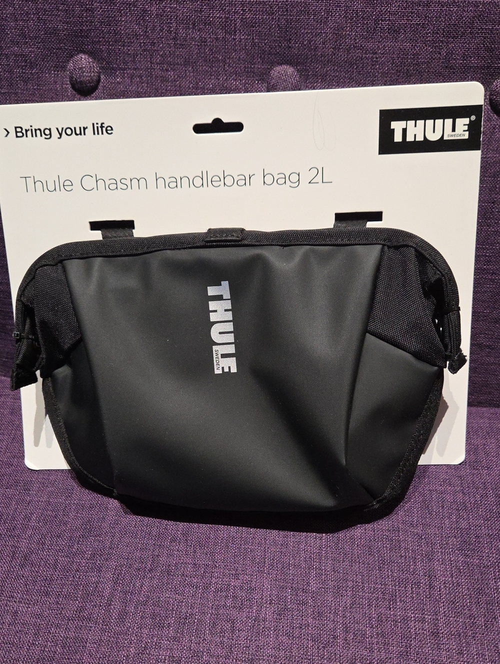Thule Chasm 2L Handlebar Bag - Black